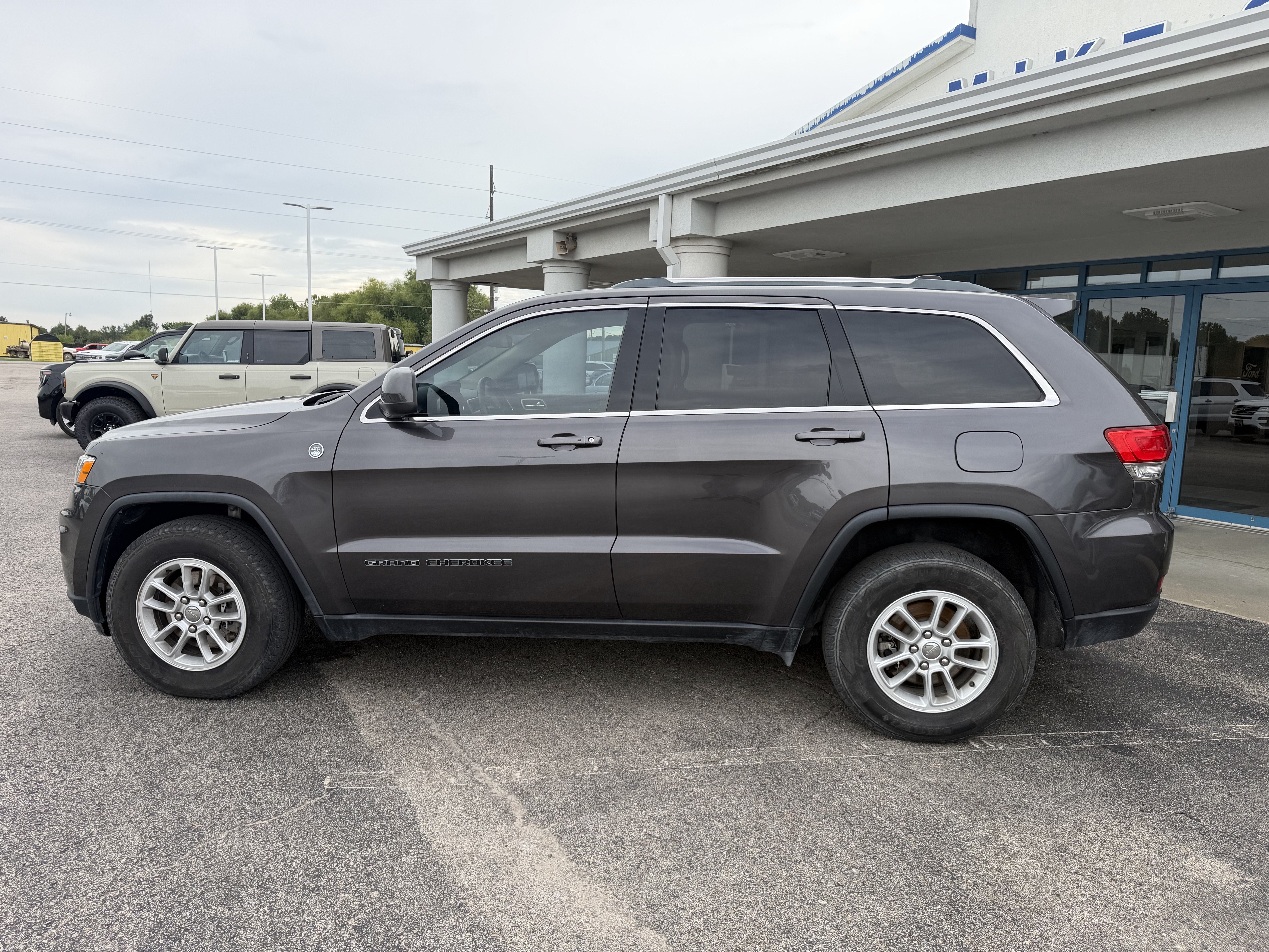 2019 Jeep Grand Cherokee Laredo E