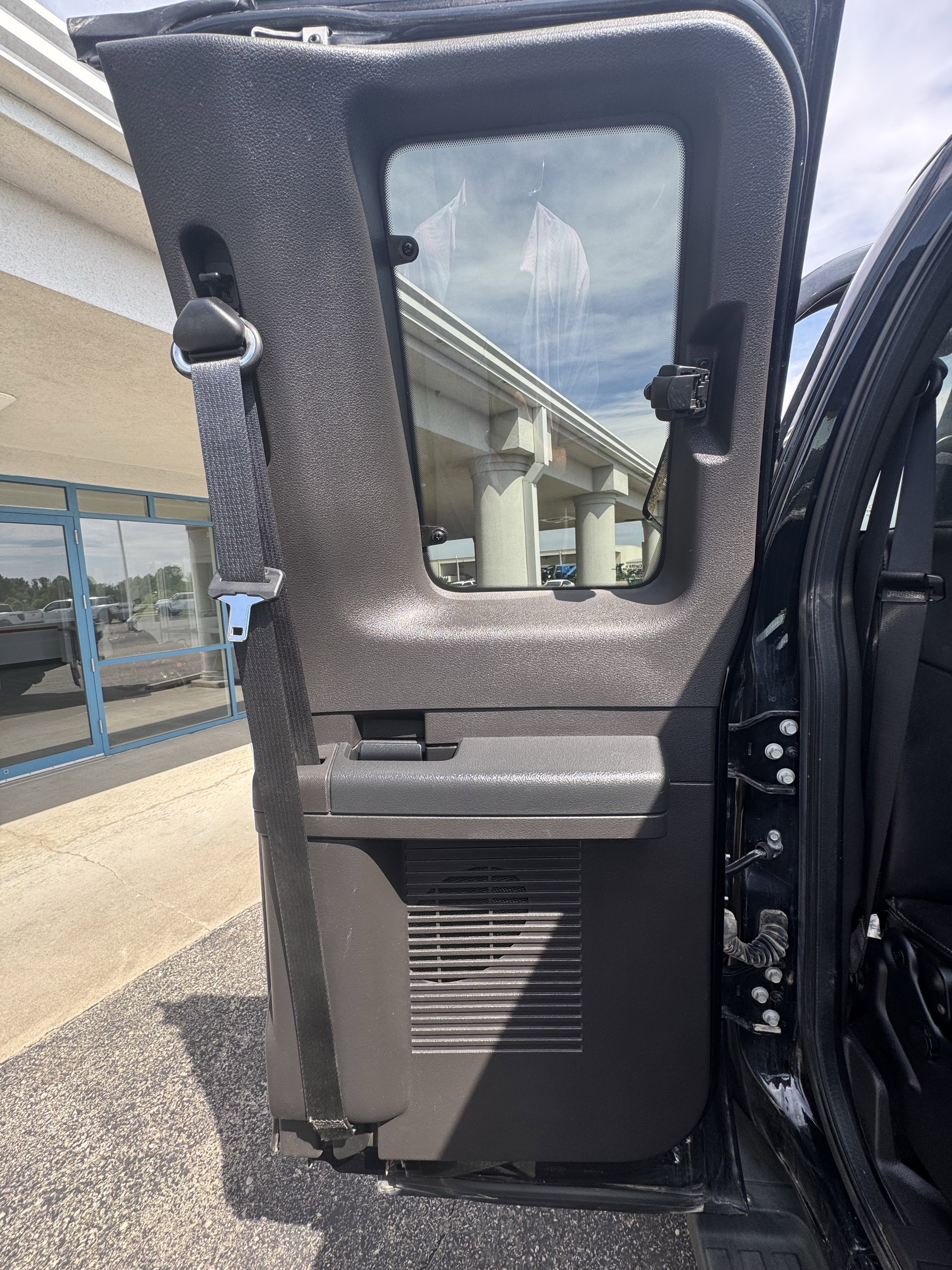 2010 Ford Super Duty F-550 DRW Lariat
