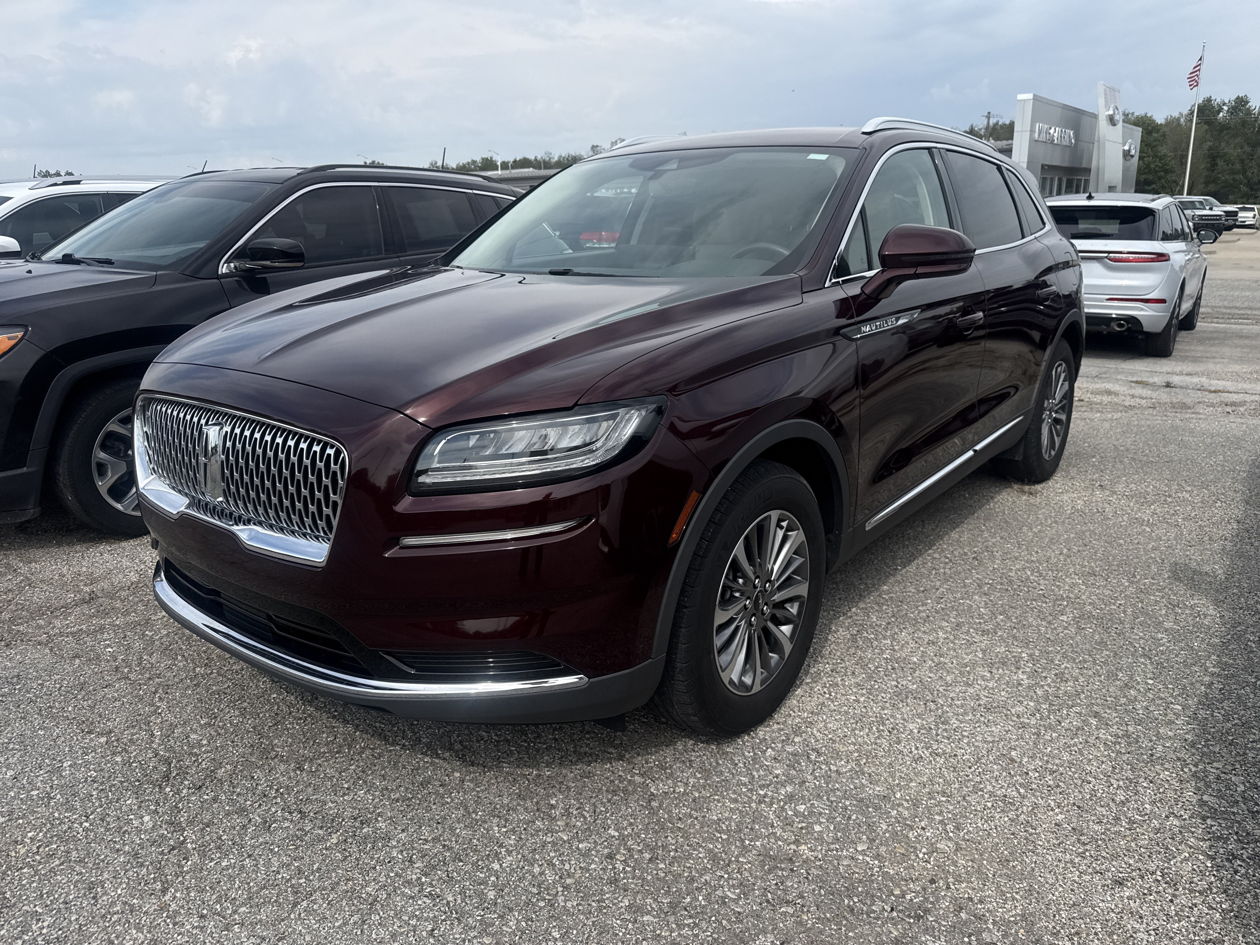 2023 Lincoln Nautilus Standard