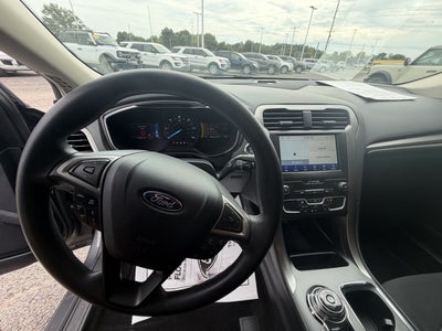 2020 Ford Fusion Hybrid SE