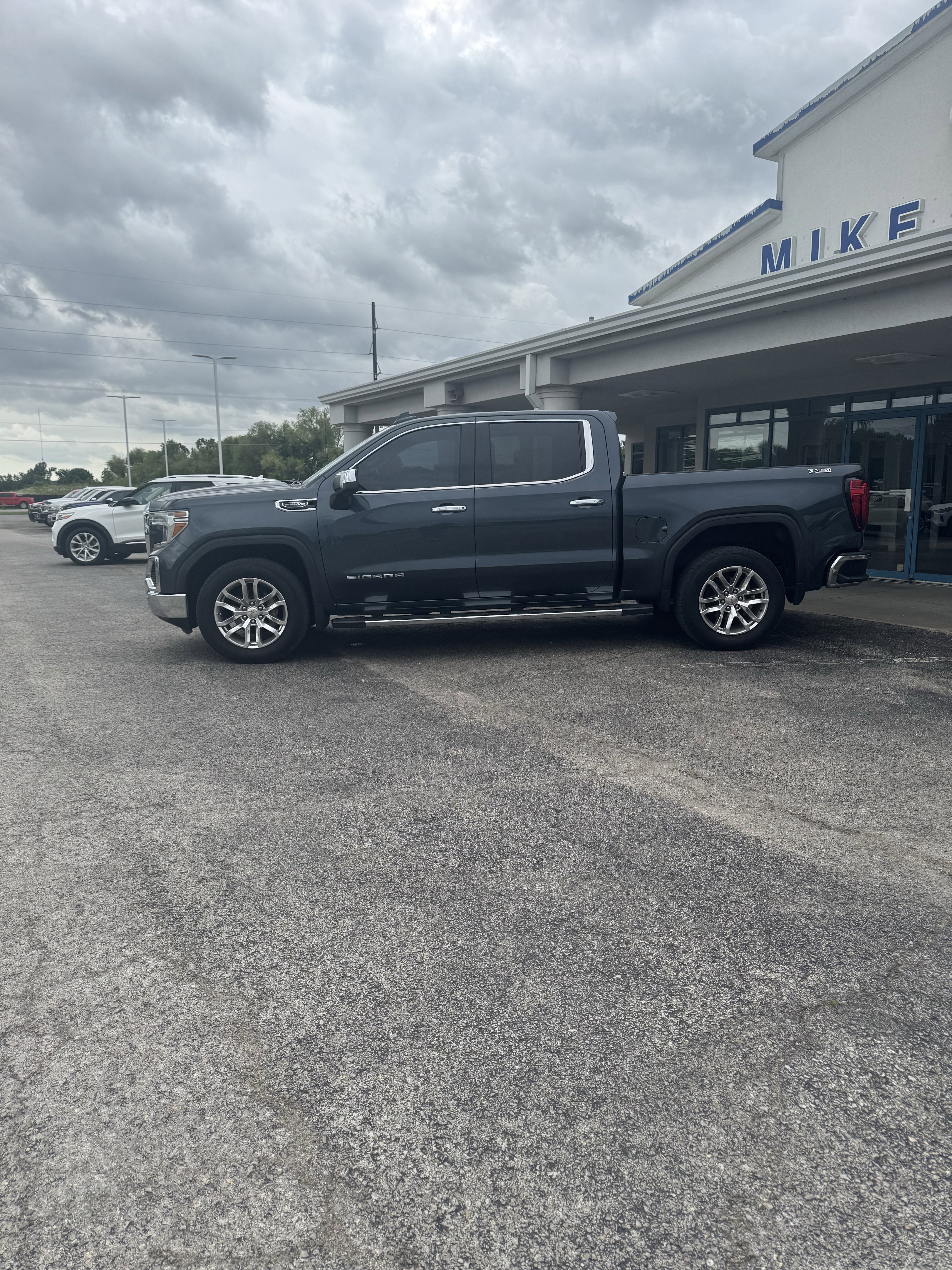 2020 GMC Sierra 1500 SLT