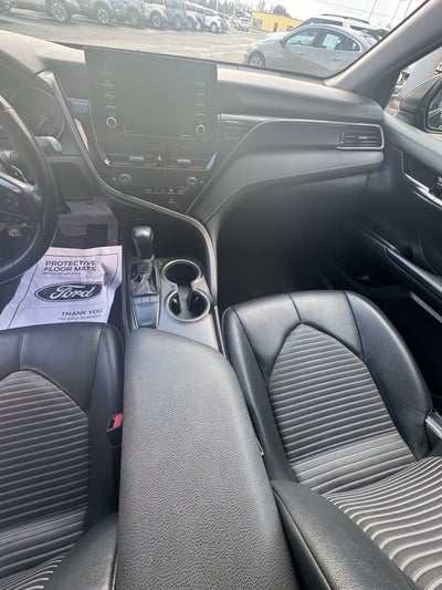 2022 Toyota Camry SE Nightshade