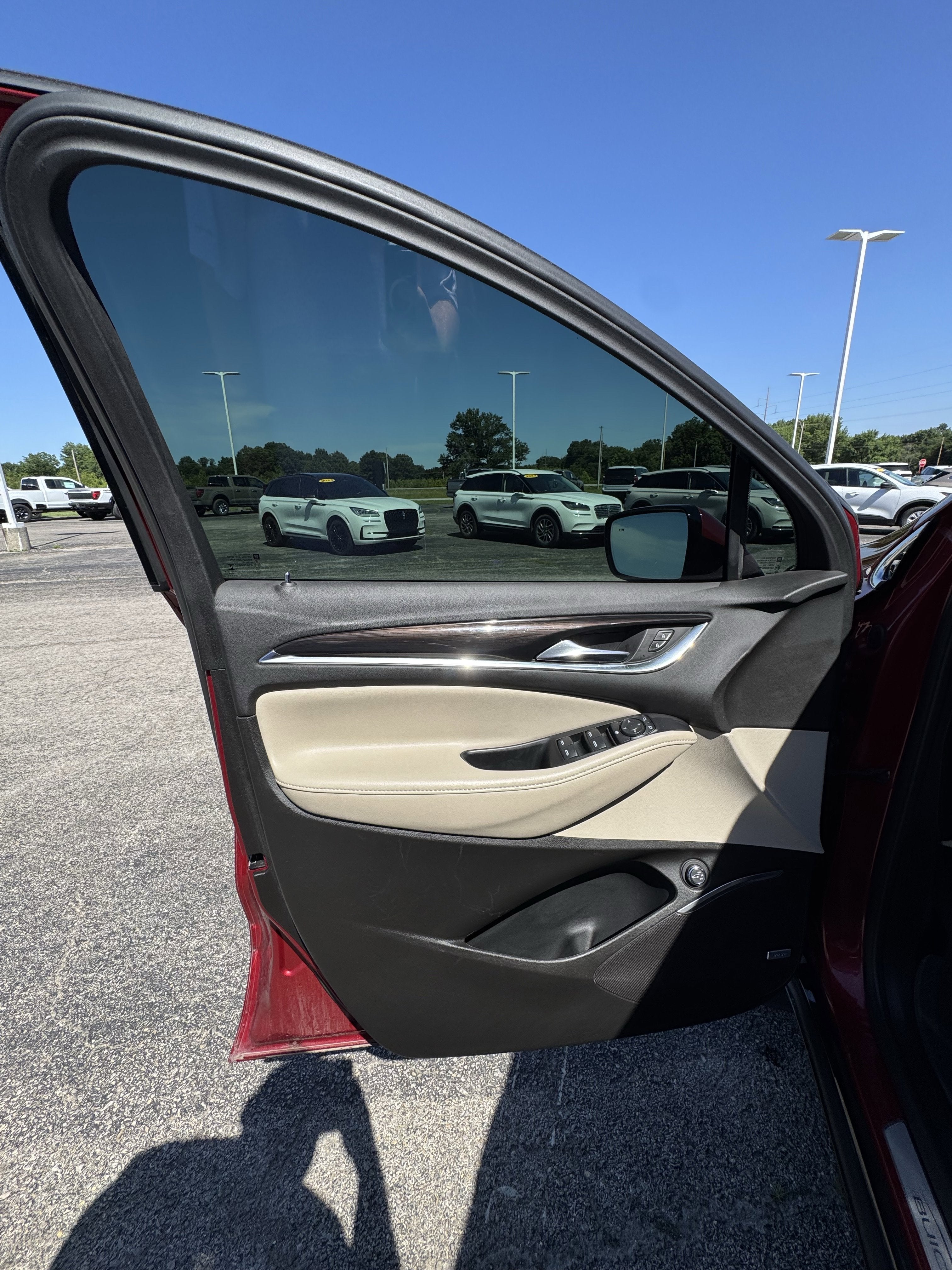 2021 Buick Enclave Essence