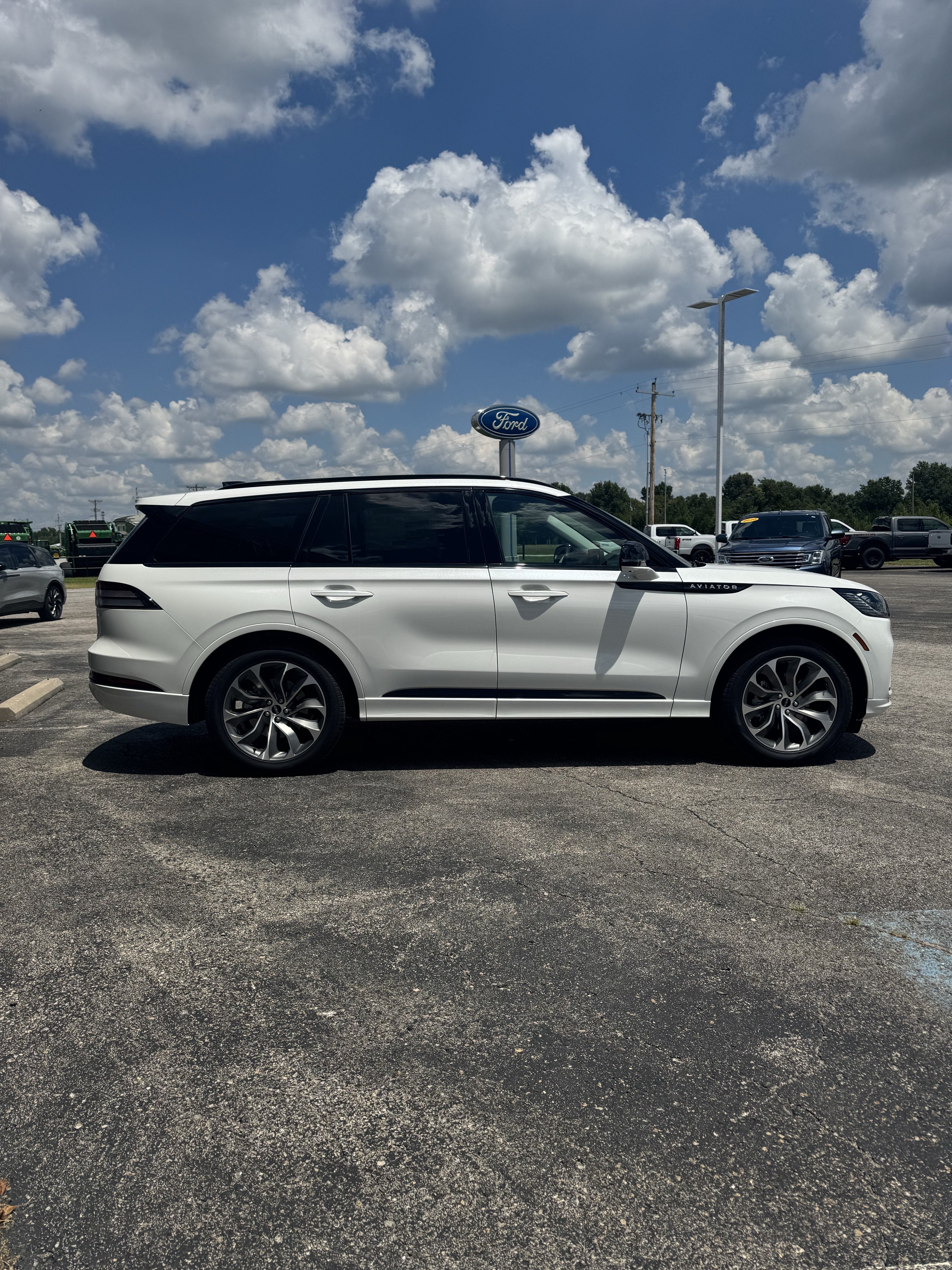 2026 Lincoln Aviator Premiere