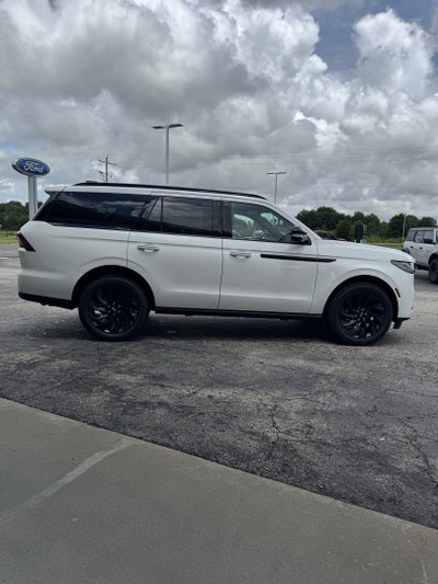 2026 Lincoln Navigator Reserve