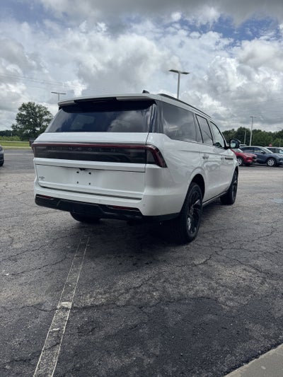 2026 Lincoln Navigator Reserve
