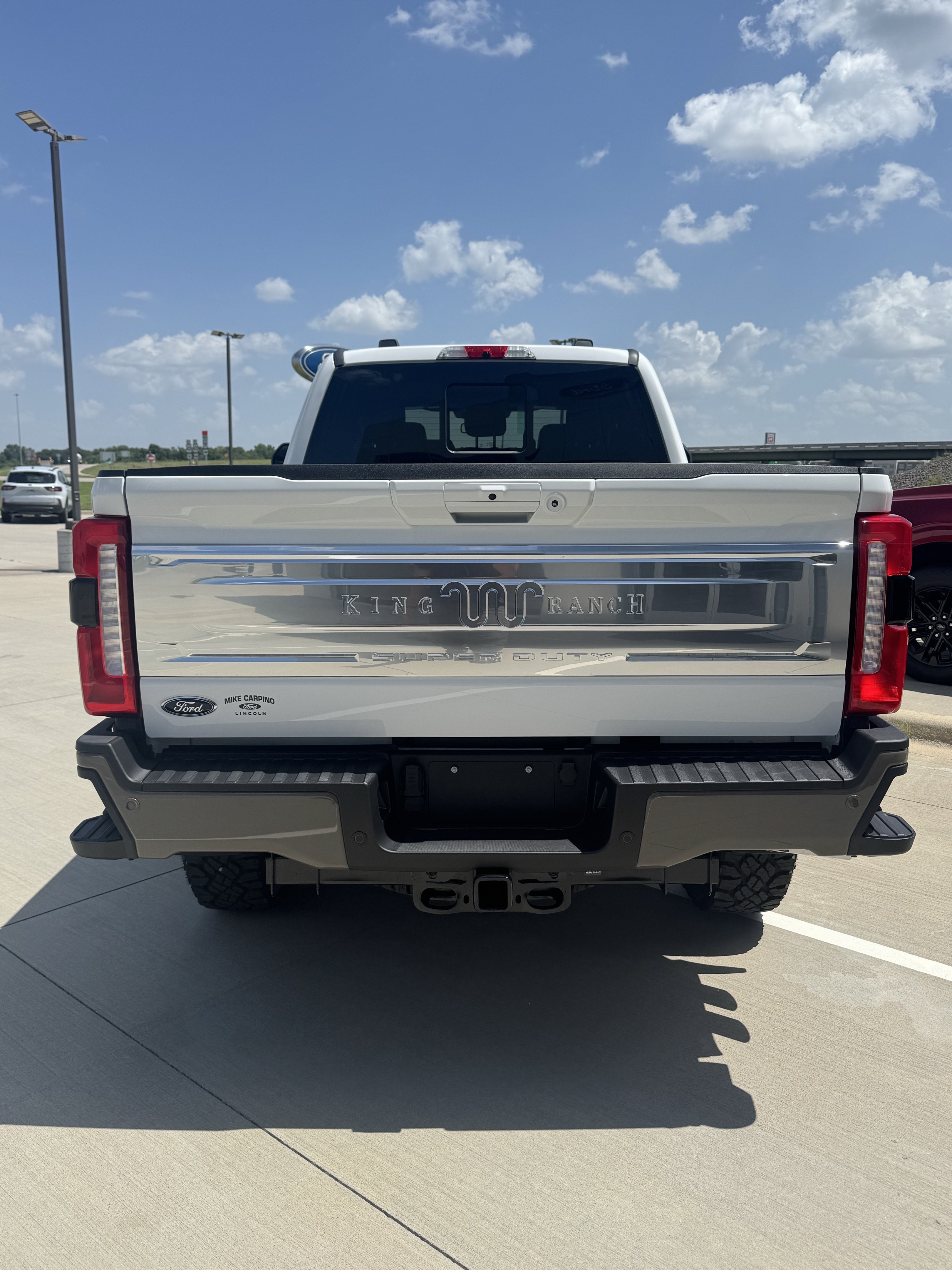 2026 Ford Super Duty F-350 SRW F-350® King Ranch®