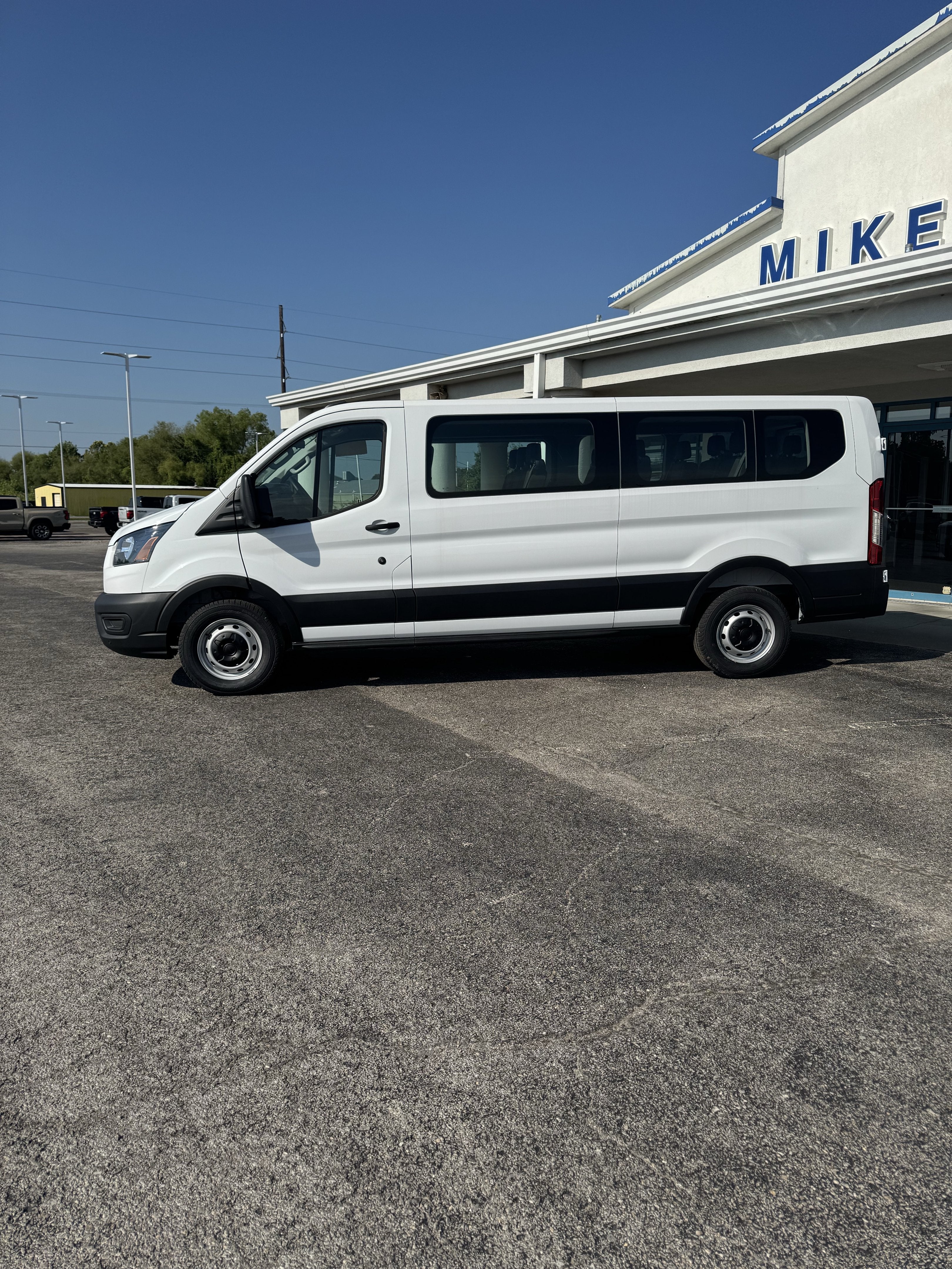 2026 Ford Transit Passenger Wagon Passenger Van XL