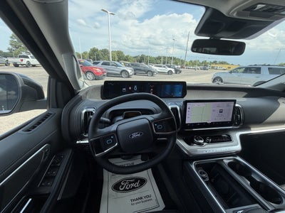 2027 Ford Expedition Platinum