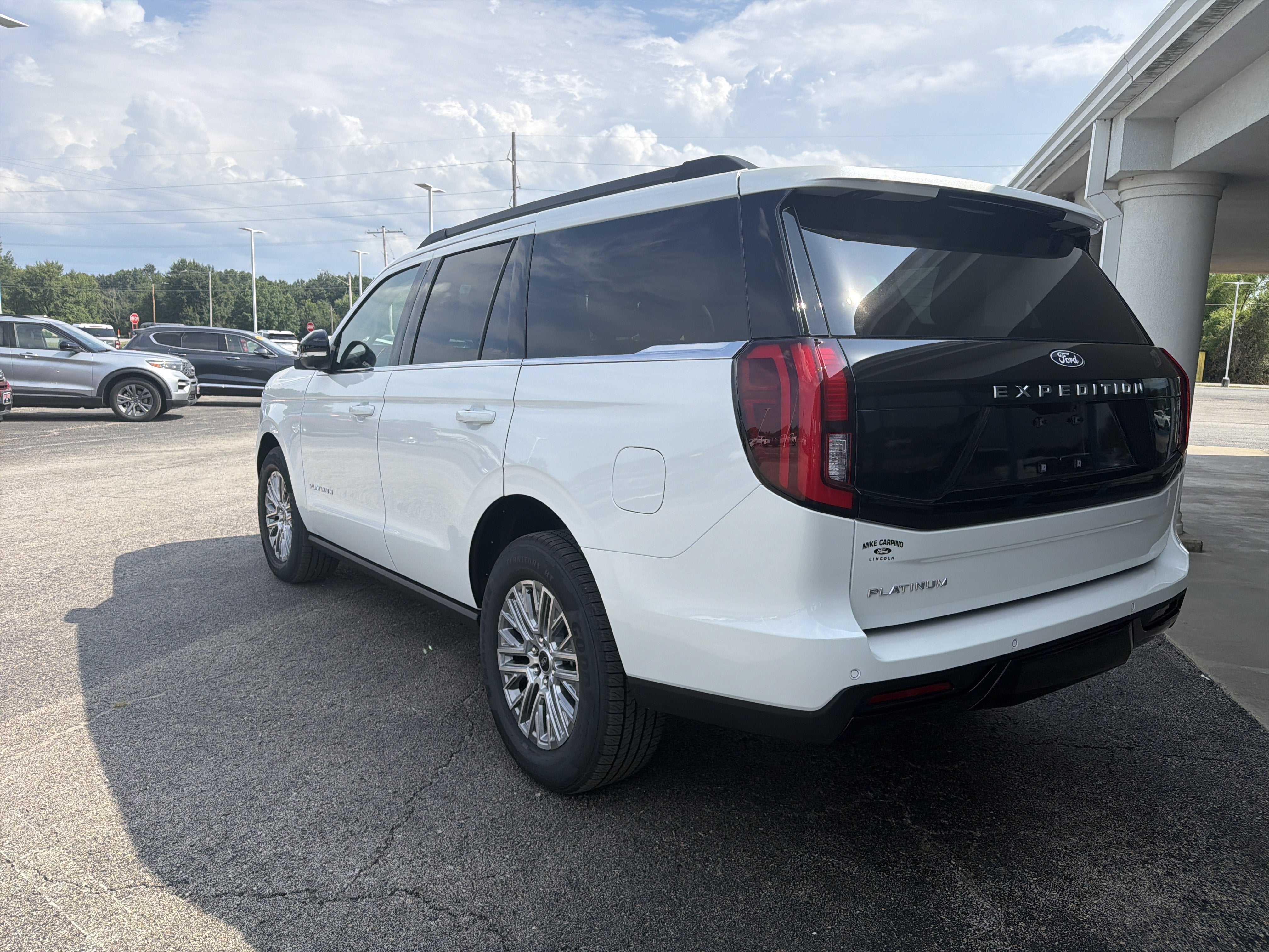 2027 Ford Expedition Platinum
