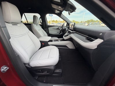 2027 Ford Explorer Platinum