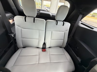 2027 Ford Explorer Platinum