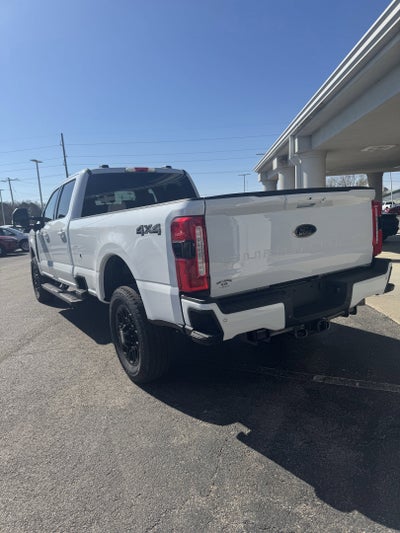 2026 Ford Super Duty F-350 SRW F-350® XLT