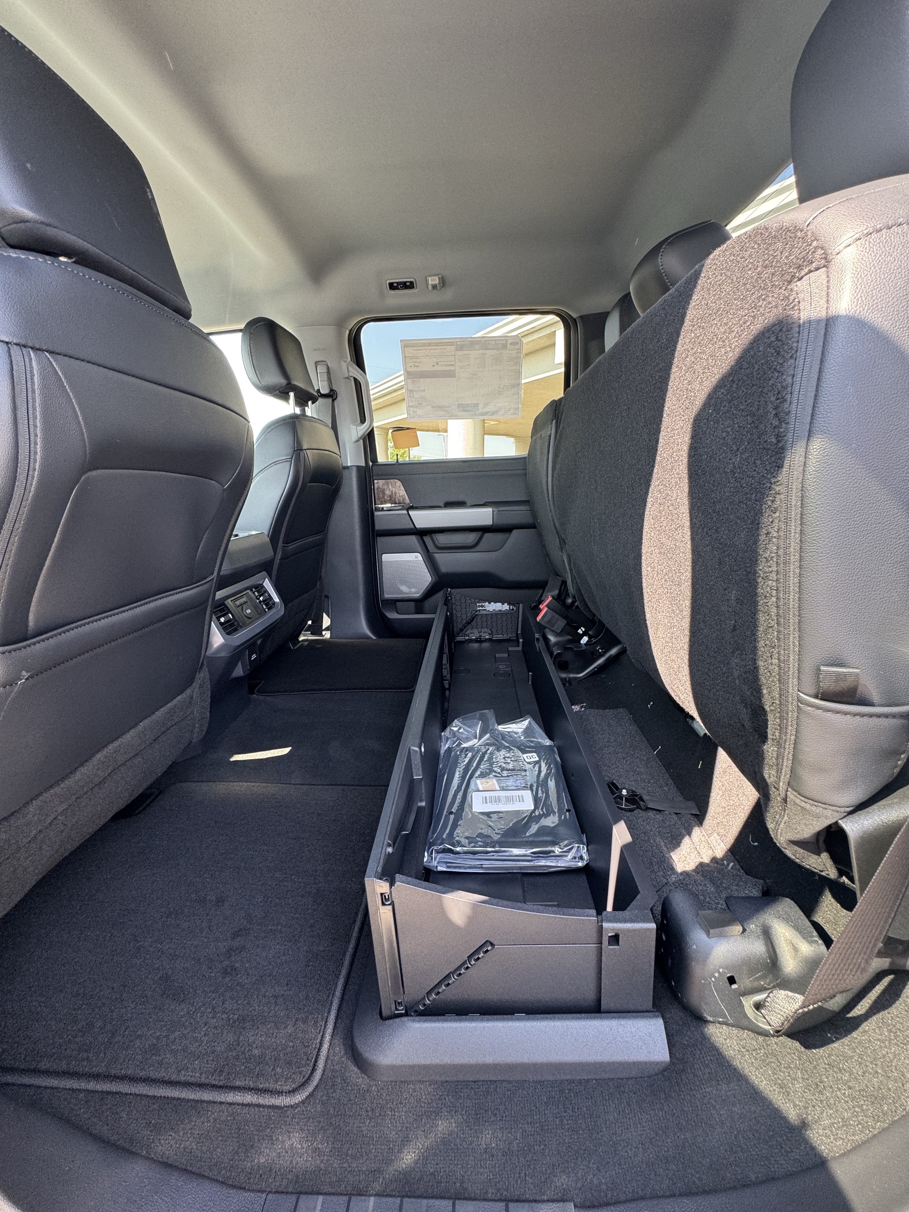 2026 Ford Super Duty F-350 SRW F-350® Lariat®