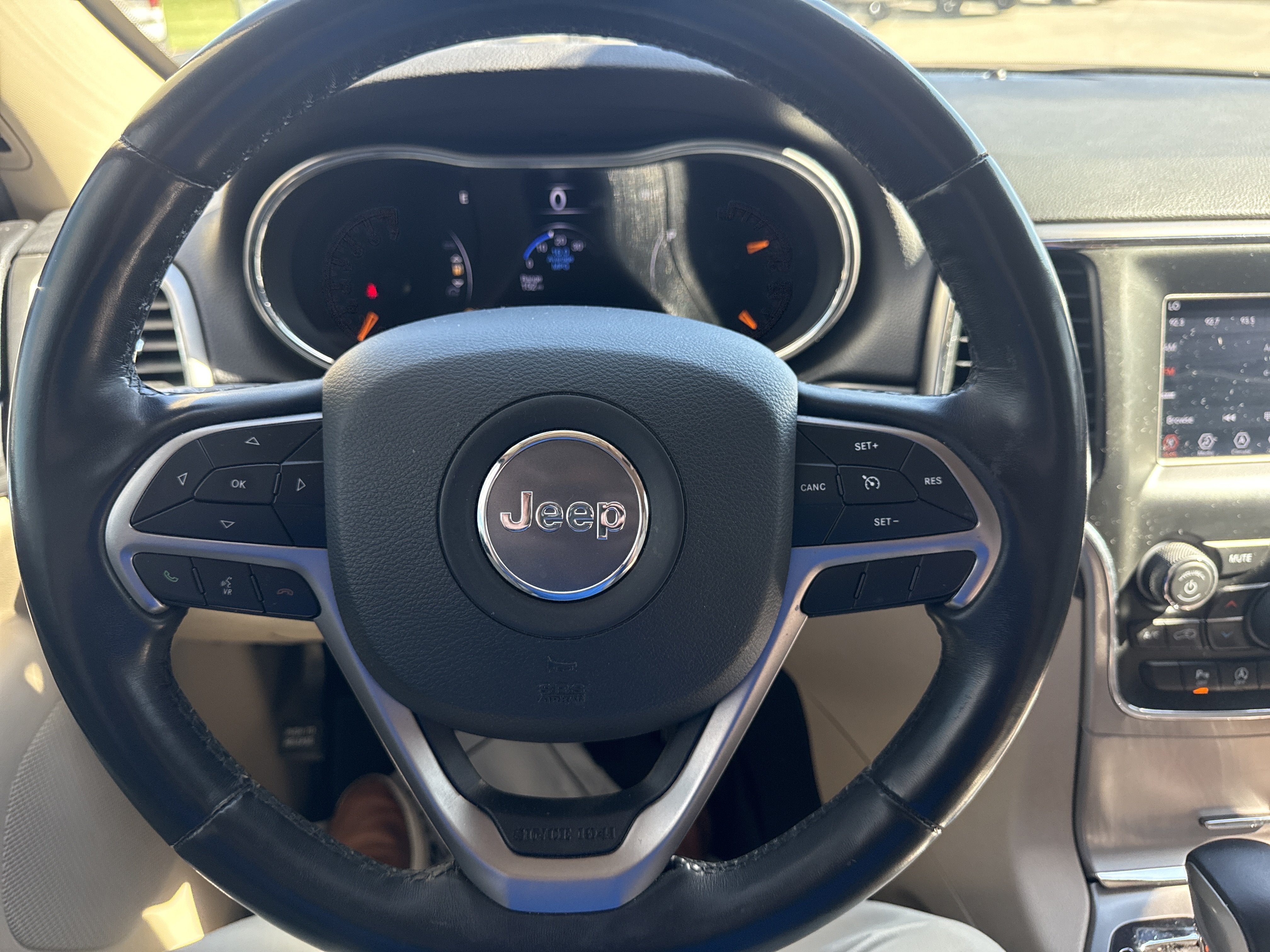 2019 Jeep Grand Cherokee Laredo E