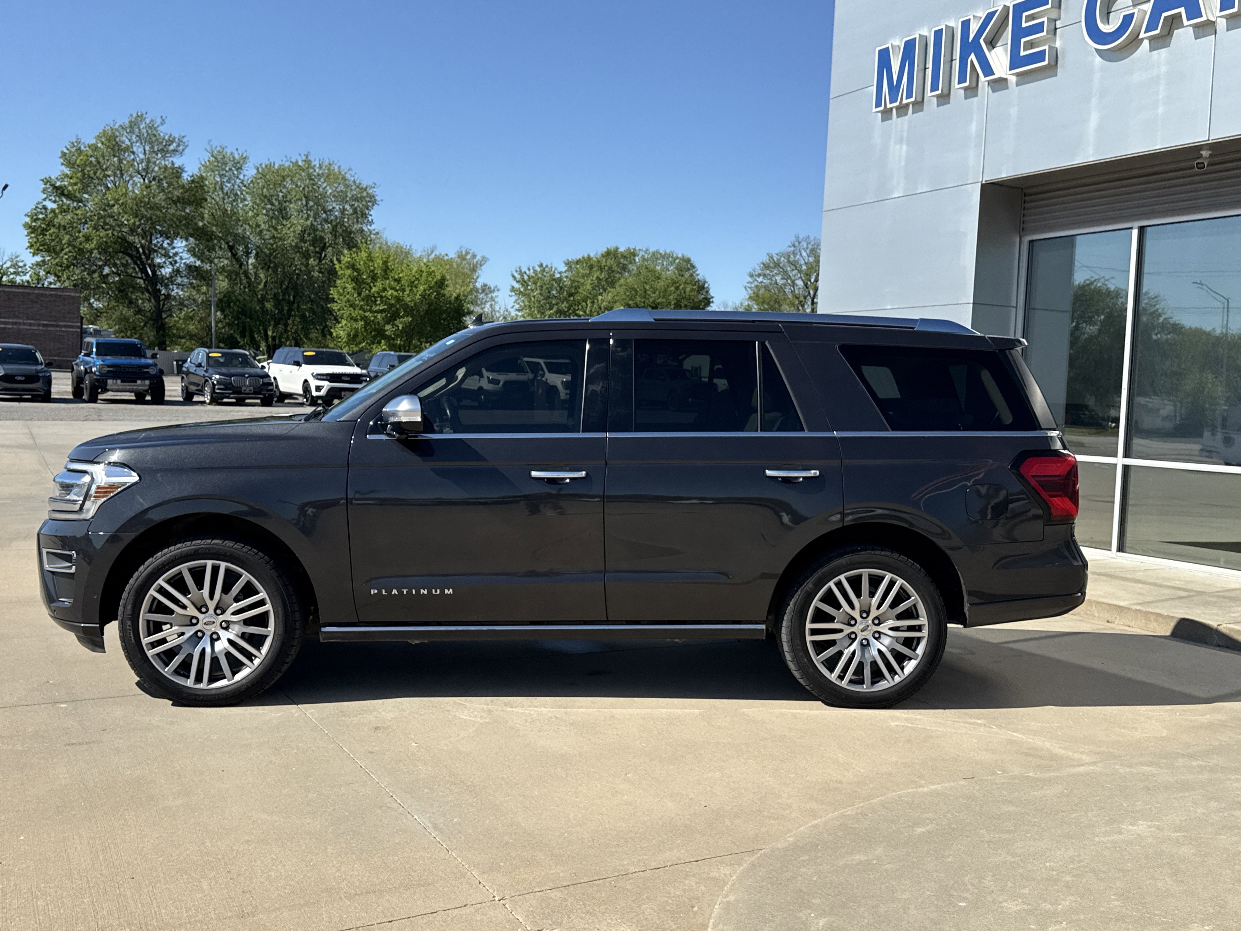 2022 Ford Expedition Platinum