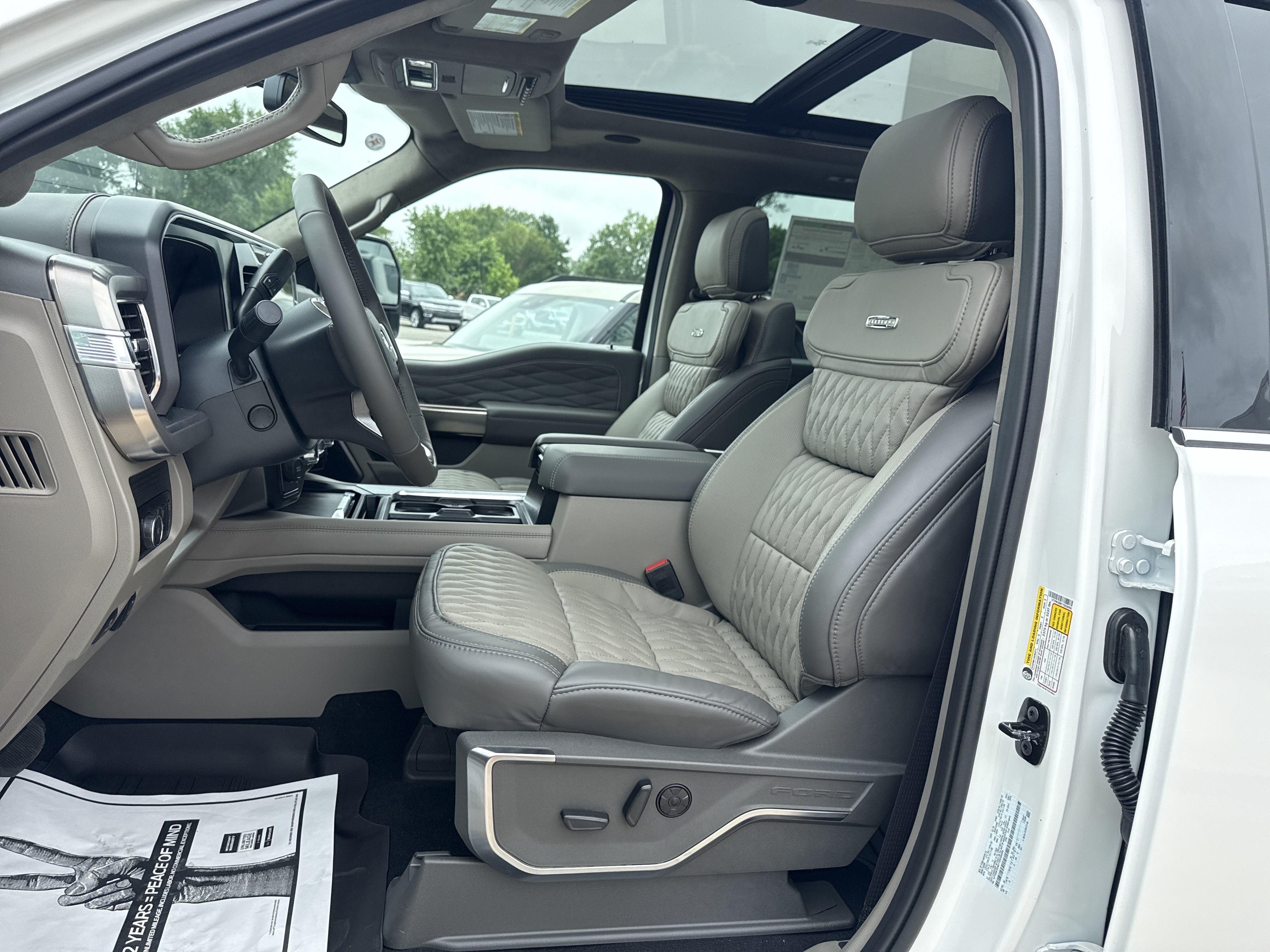 2026 Ford Super Duty F-350 DRW F-350® Platinum®