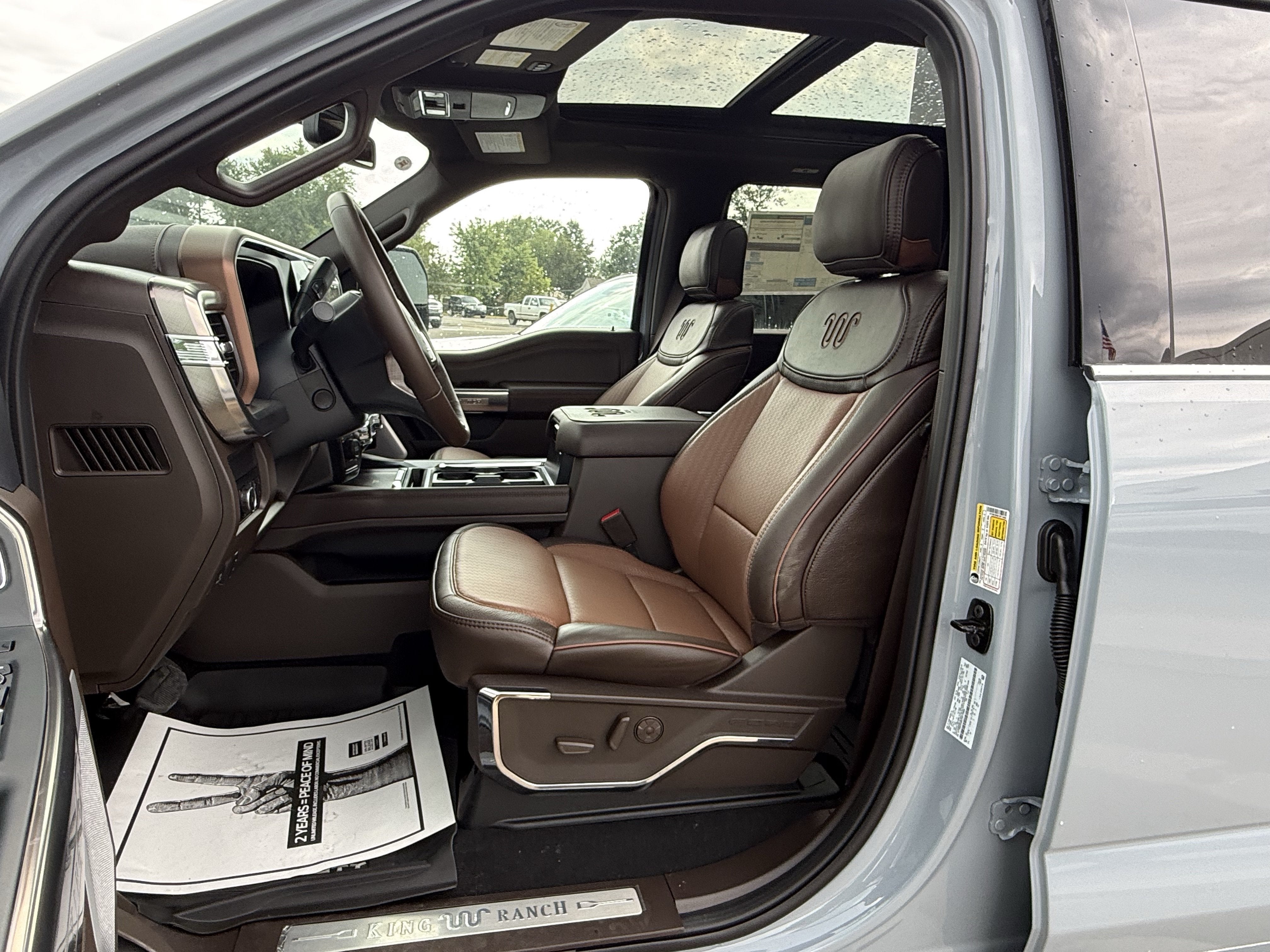2026 Ford Super Duty F-350 DRW F-350® King Ranch®