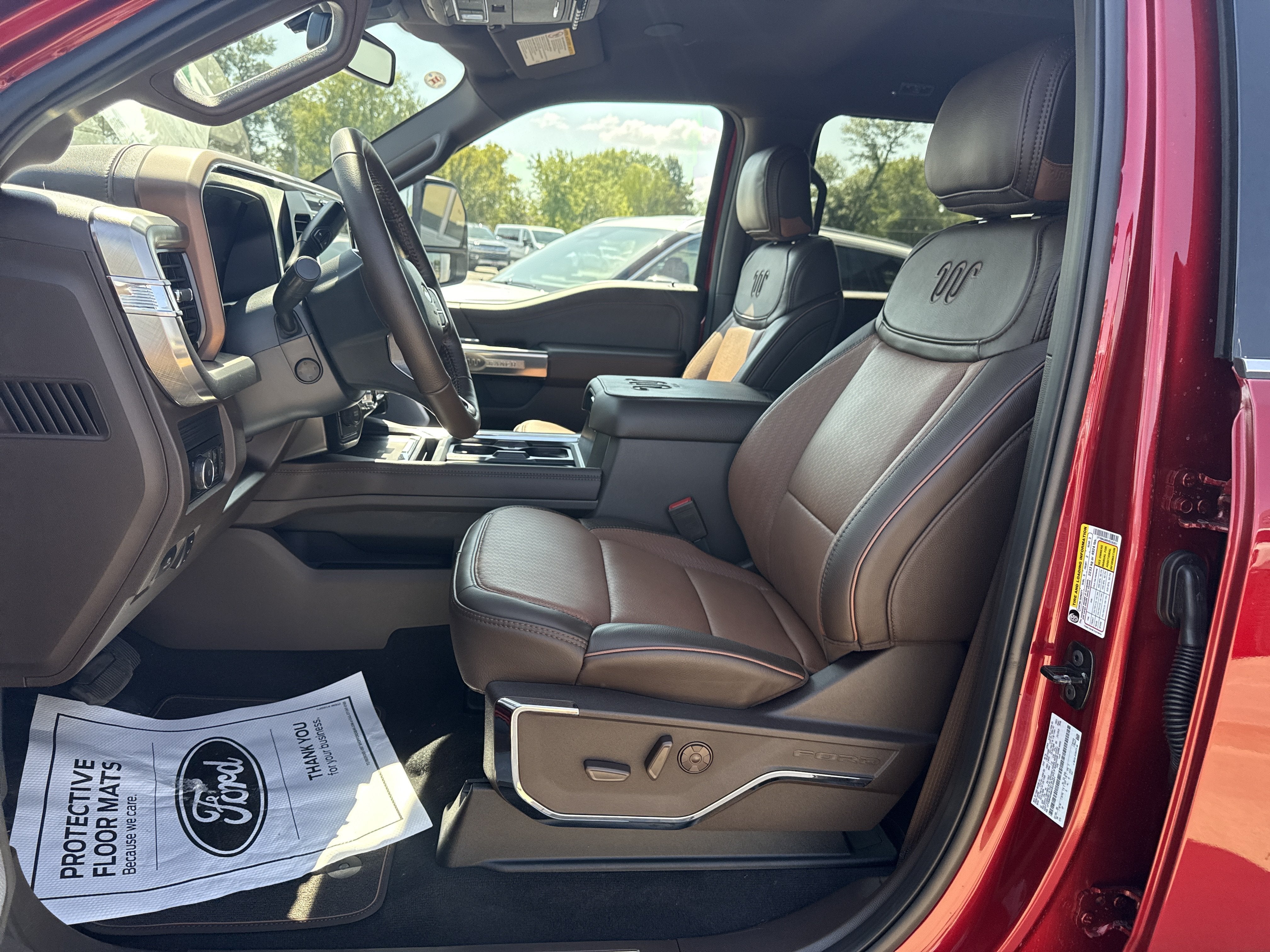 2027 Ford Super Duty F-450 DRW F-450® King Ranch®