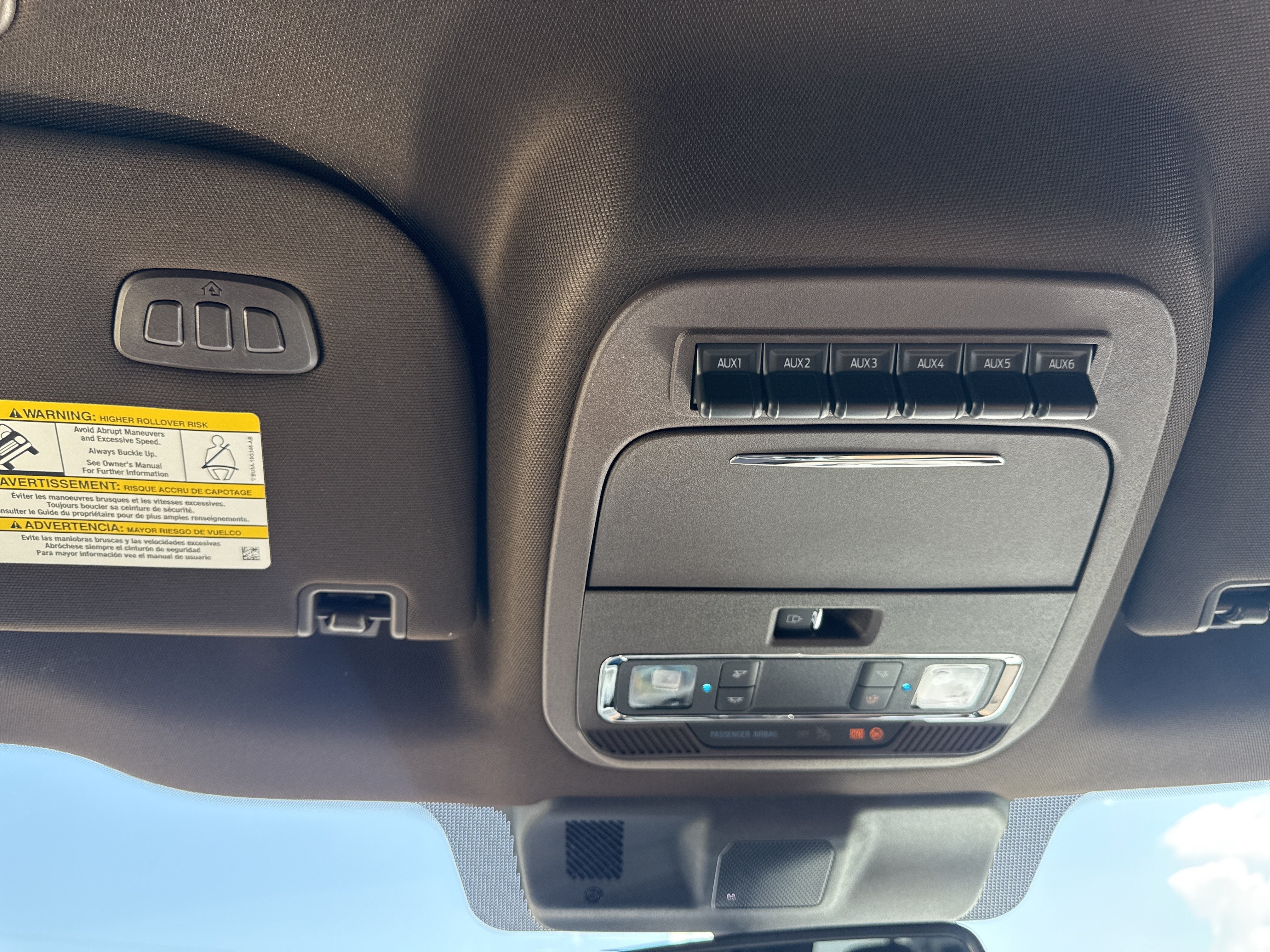 2027 Ford Super Duty F-450 DRW F-450® King Ranch®