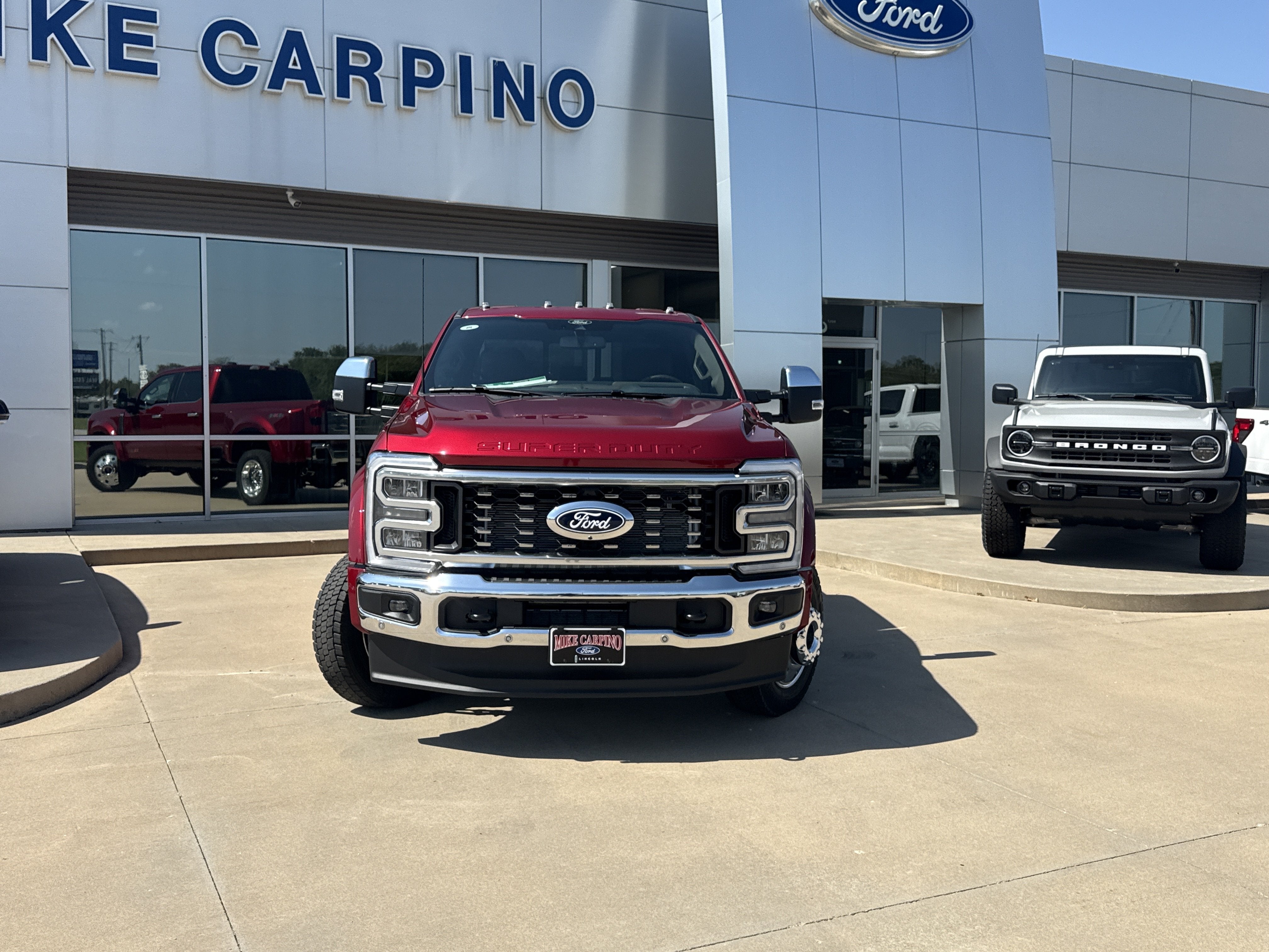 2027 Ford Super Duty F-450 DRW F-450® King Ranch®