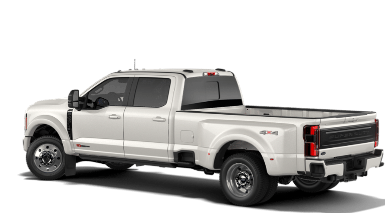 2027 Ford Super Duty F-450 DRW Plat