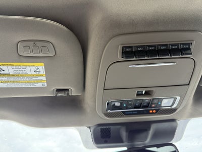 2027 Ford Super Duty F-450 DRW F-450® Platinum®