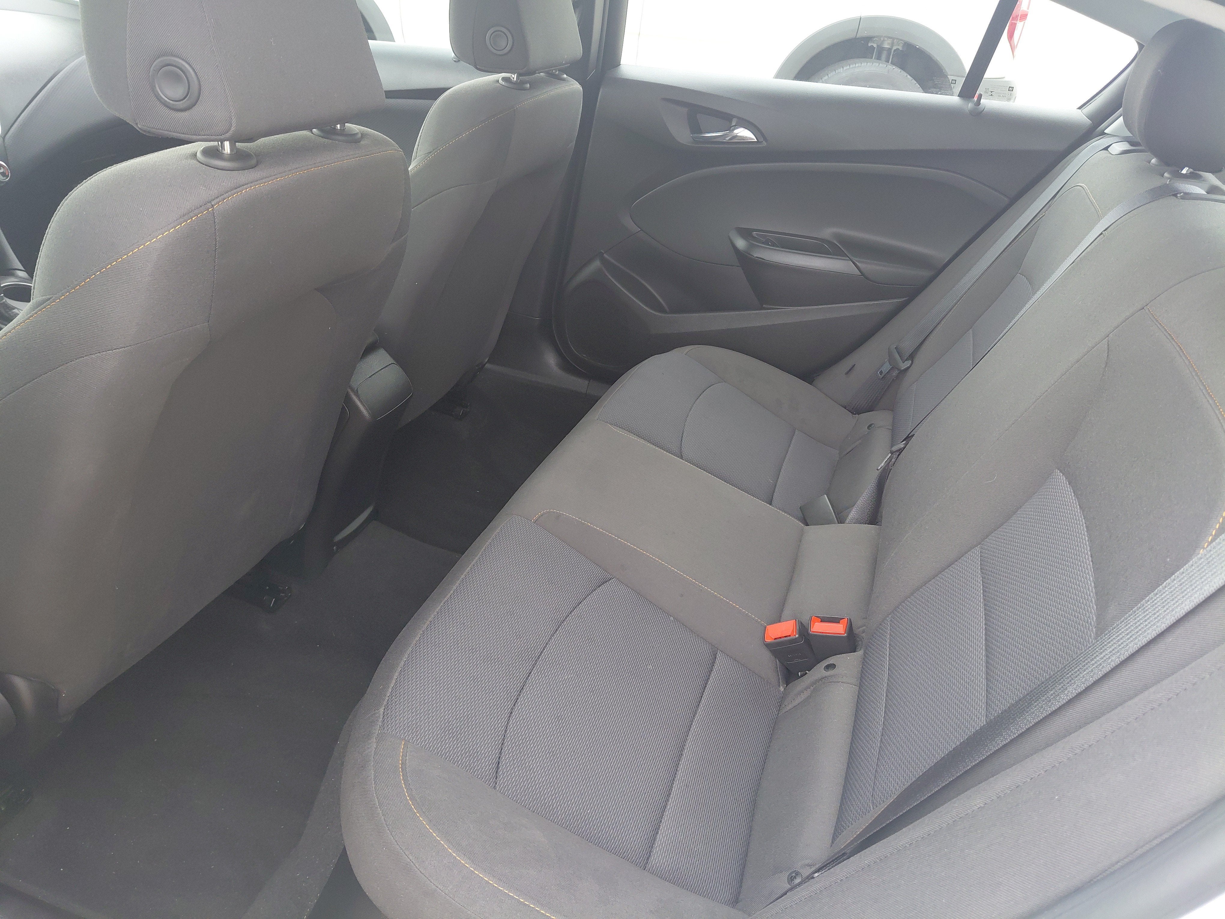 2019 Chevrolet Cruze LS