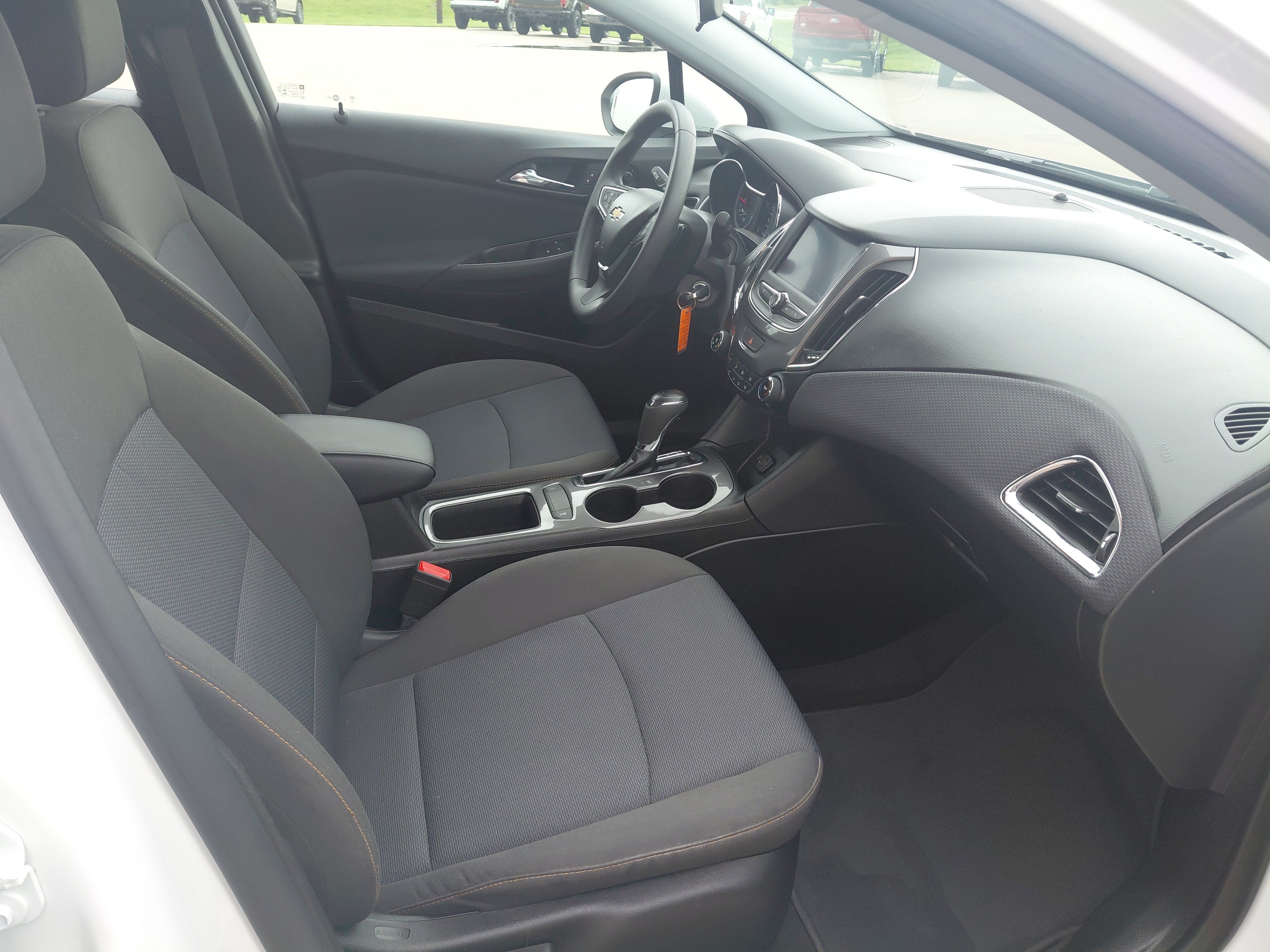 2019 Chevrolet Cruze LS