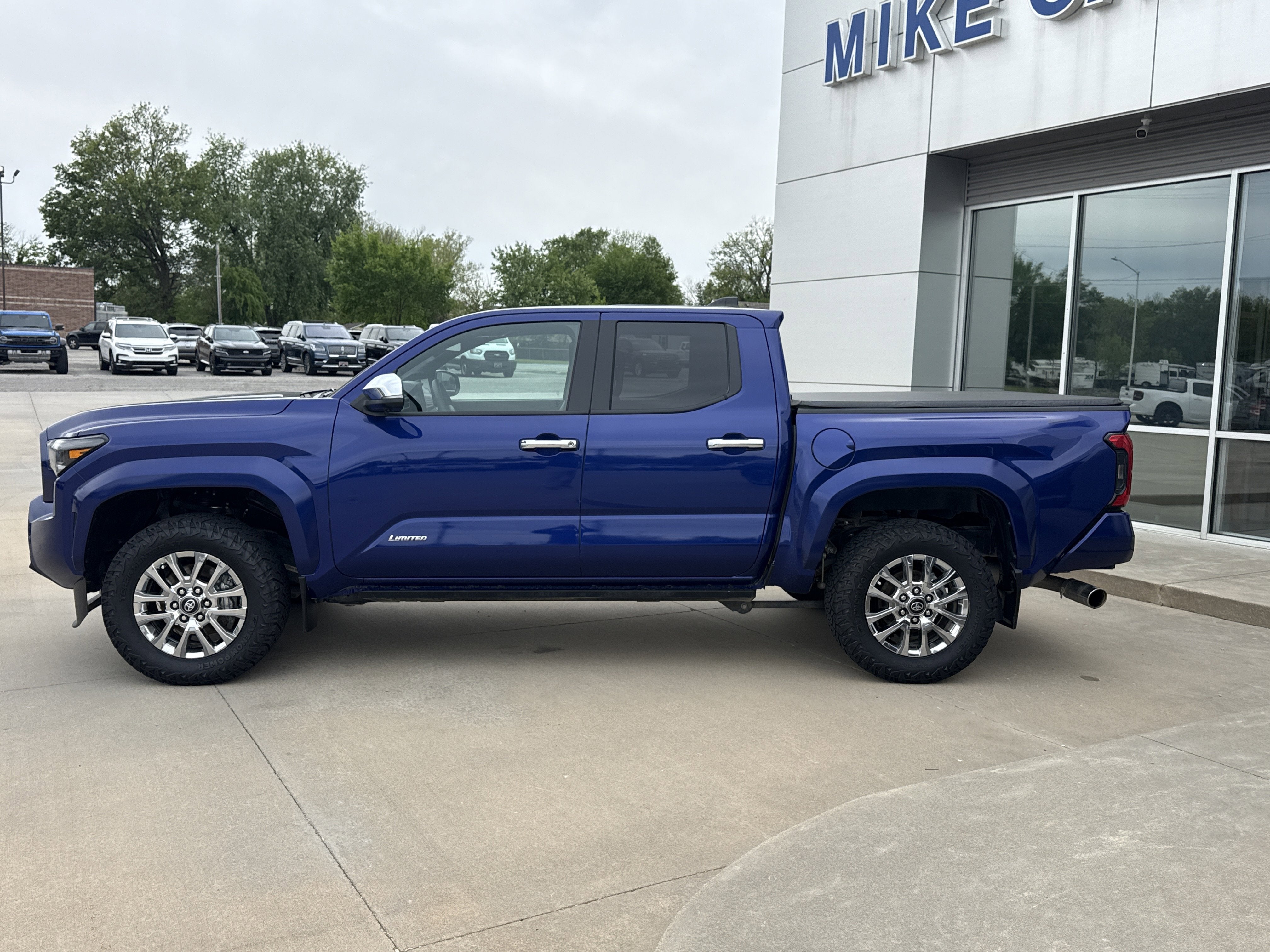 2025 Toyota Tacoma 4WD Limited
