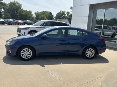 2020 Hyundai Elantra SE